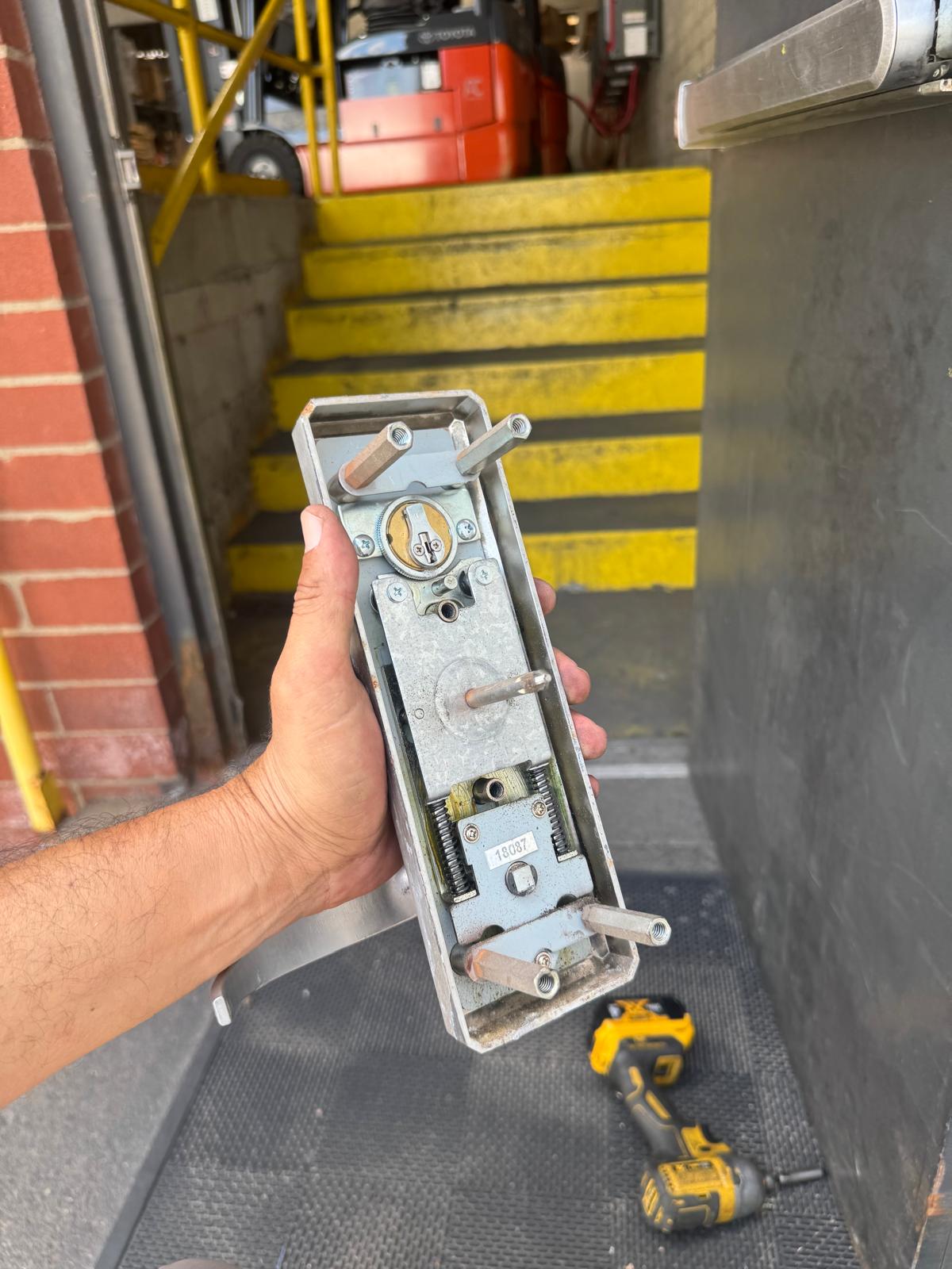 Commercial Locksmith Williamsburg VA – 24/7 Business Security Solutions
